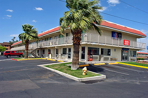 Photo of Motel 6 Phoenix - Black Canyon, Phoenix, AZ