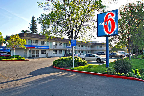 Photo of Motel 6 Porterville, Porterville, CA