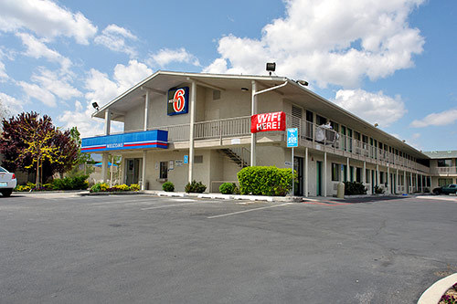Photo of Motel 6 Reno - Virginia Plumb, Reno, NV