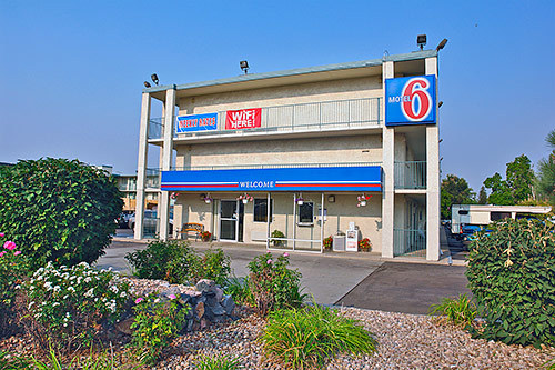 Photo of Motel 6 Denver Central - Federal Boulevard, Denver, CO