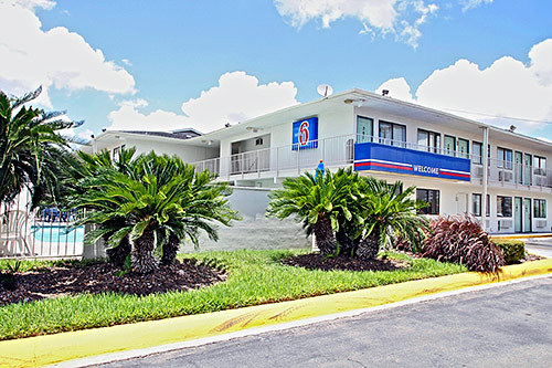 Photo of Motel 6 McAllen, McAllen, TX