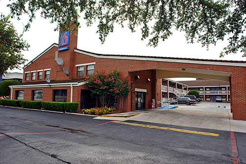 Photo of Motel 6 Dallas - Plano NE, Plano, TX