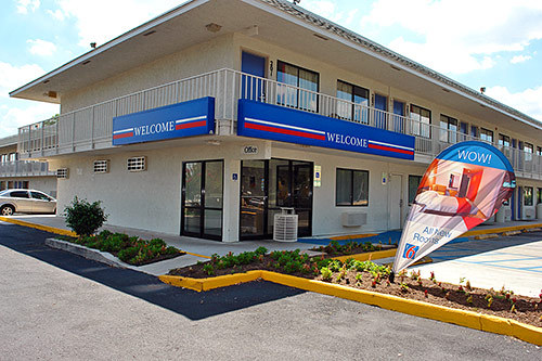 Photo of Motel 6 San Marcos, San Marcos, TX