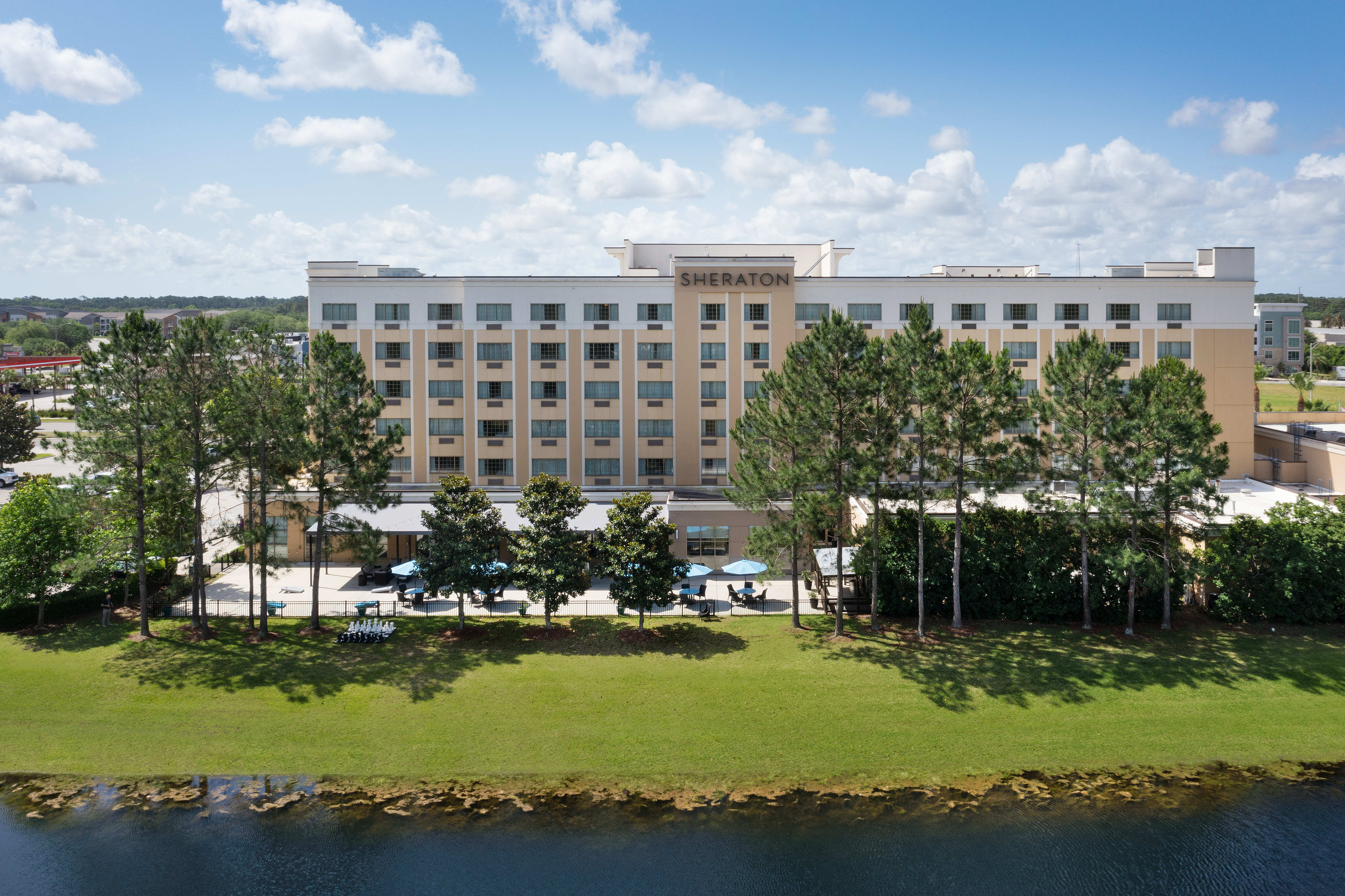 Photo of Sheraton Jacksonville Hotel, Jacksonville, FL