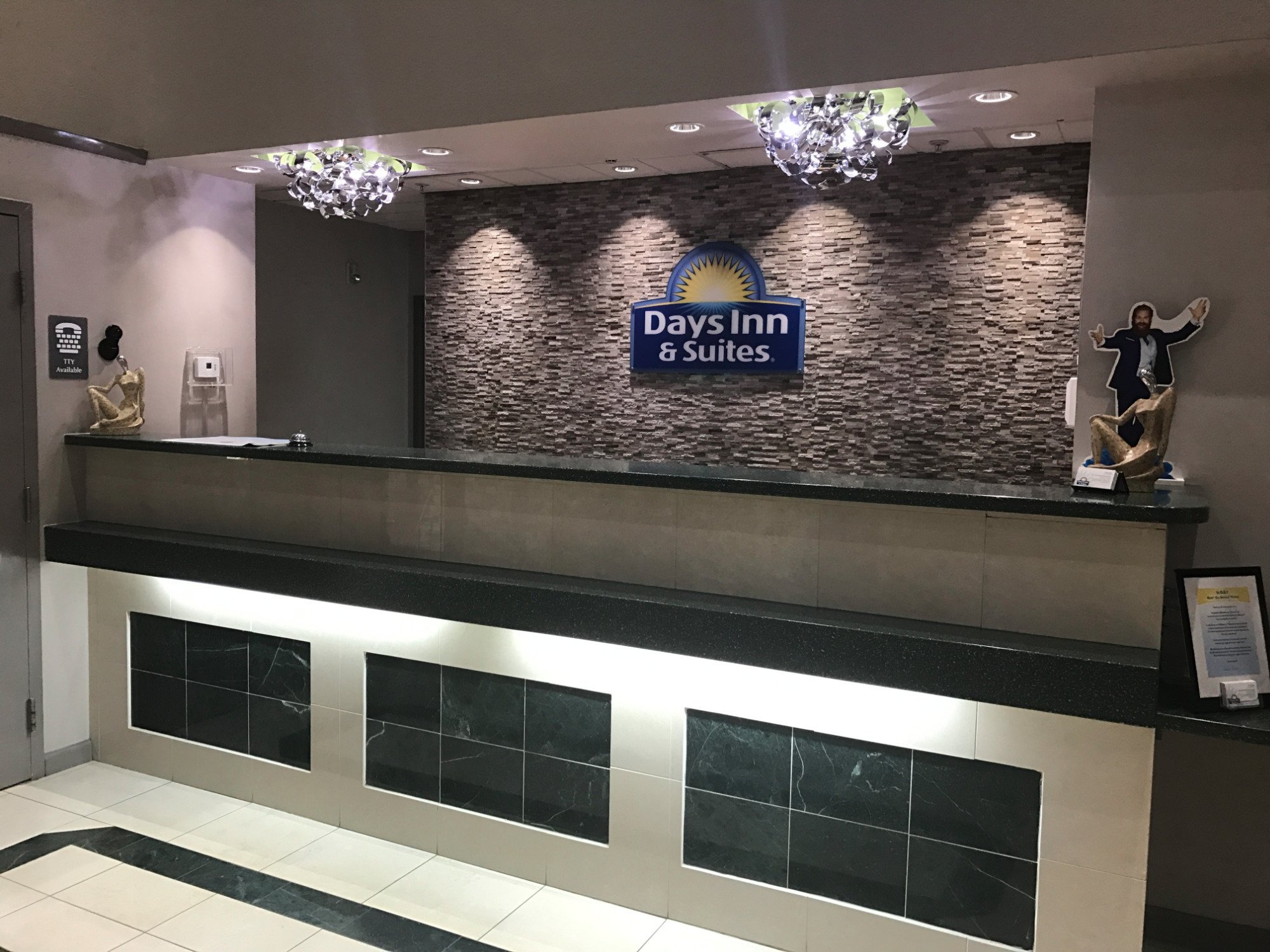 Photo of Days Inn & Suites Fort Myers Near JetBlue Park, Fort Myers, FL