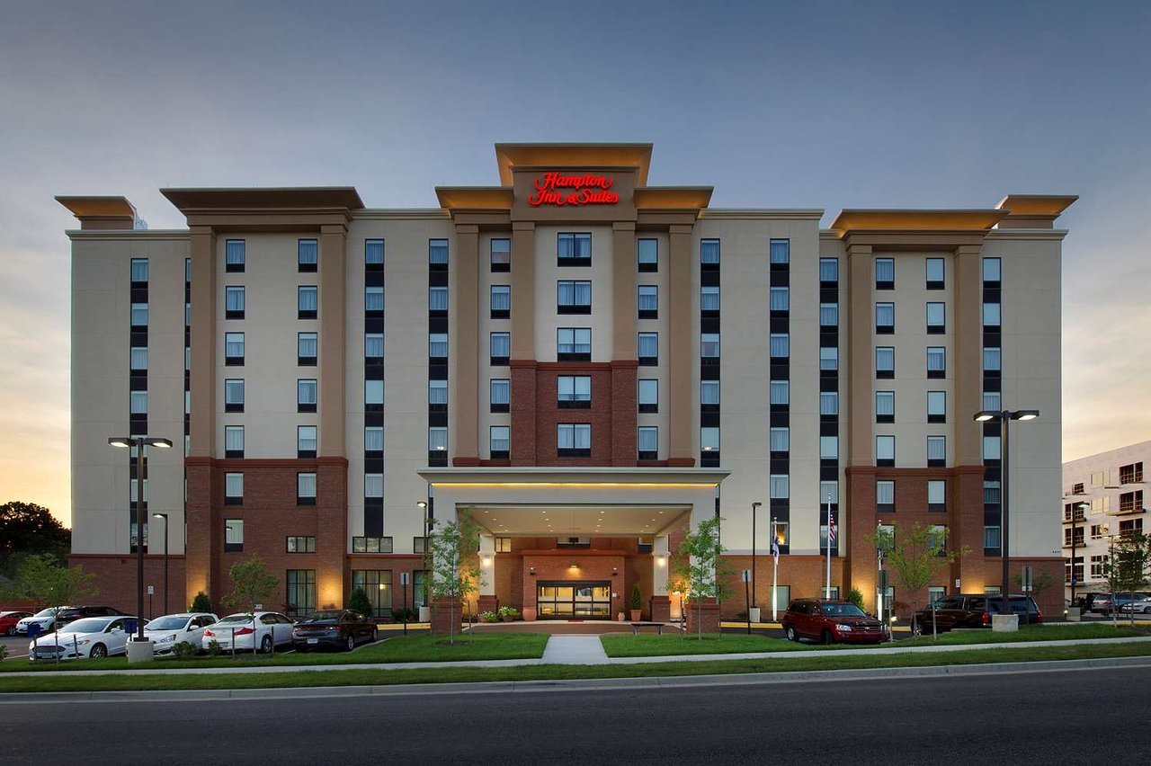 Photo of Hampton Inn & Suites Falls Church, Falls Church, VA