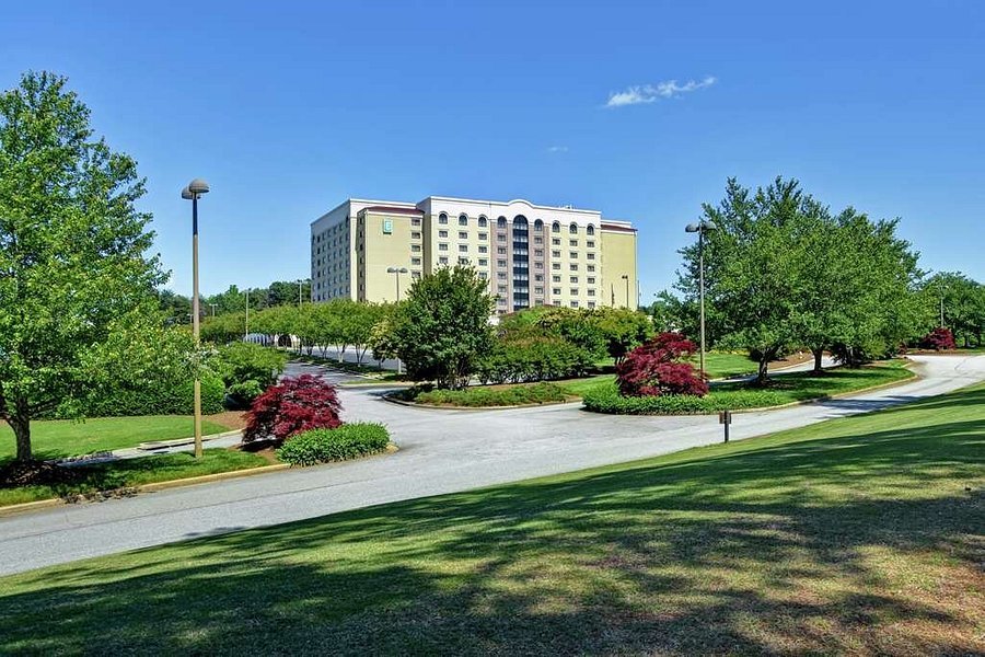 Photo of Embassy Suites by Hilton Greenville Golf Resort & Conference Center, Greenville, SC