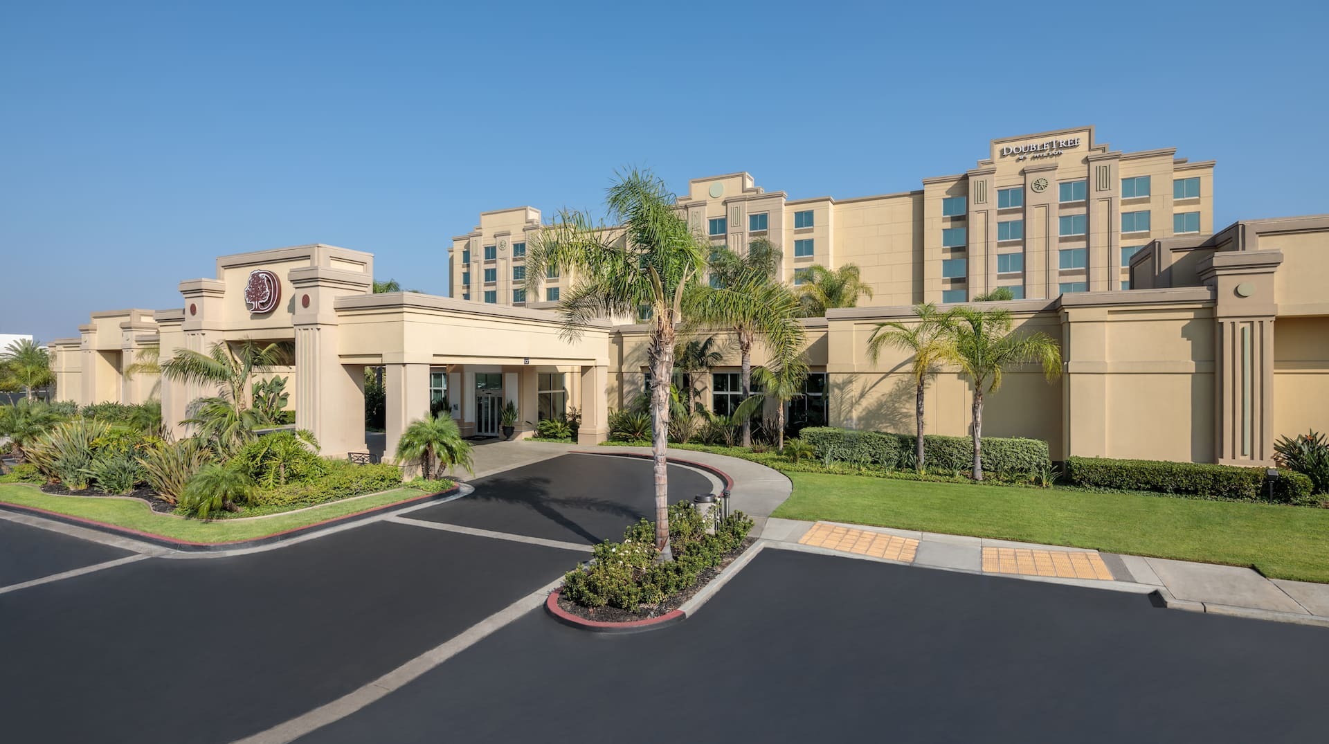 Photo of DoubleTree by Hilton Hotel Los Angeles - Commerce, Los Angeles, CA