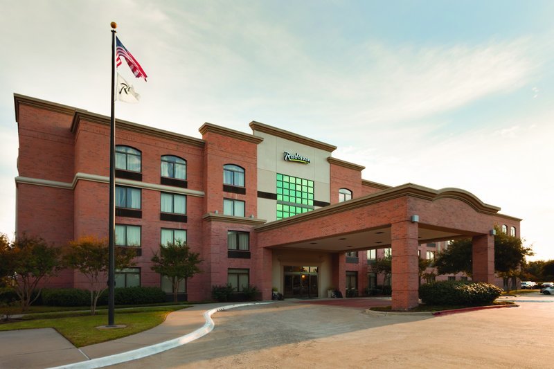 Photo of Radisson Hotel Dallas North-Addison, Addison, TX