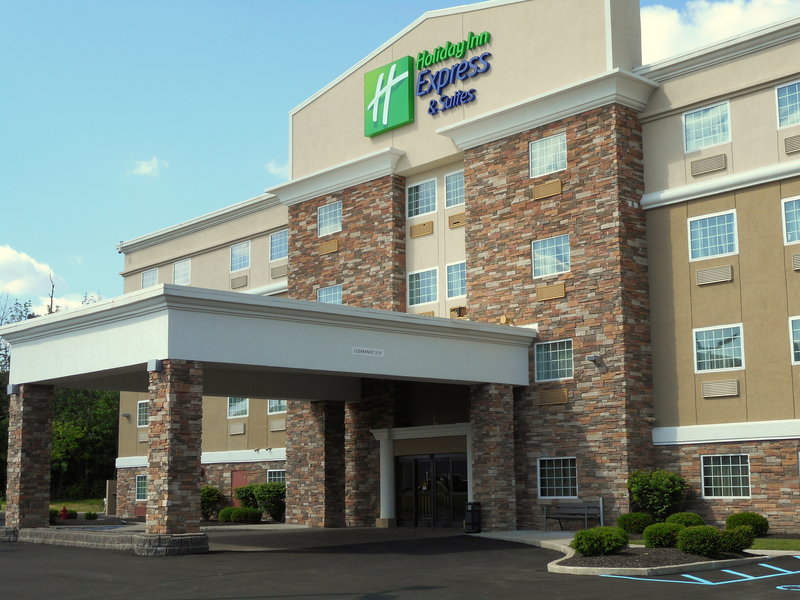 Photo of Holiday Inn Express & Suites Carmel North - Westfield, Carmel, IN