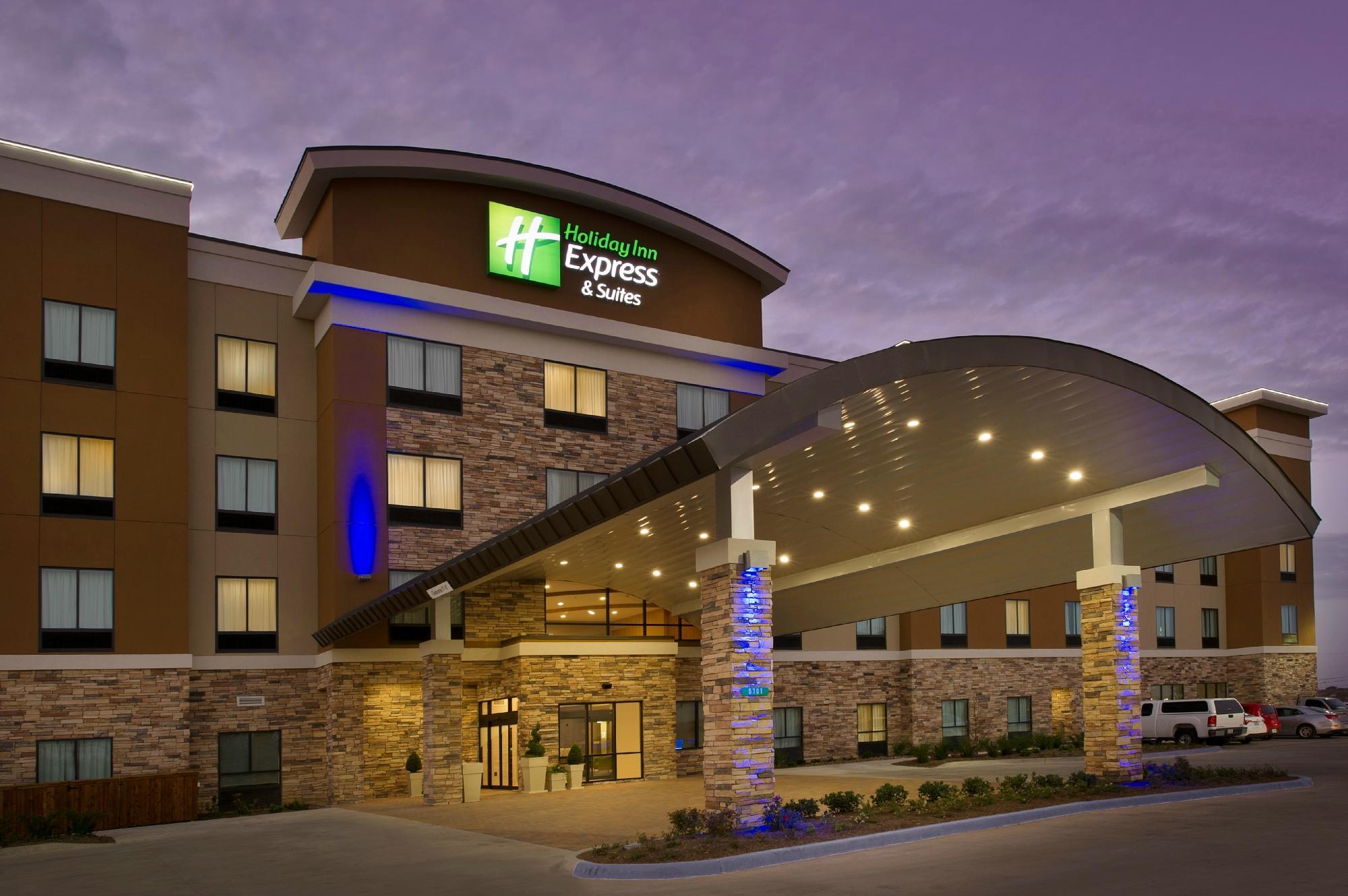 Photo of Holiday Inn Express & Suites Waco South, Waco, TX