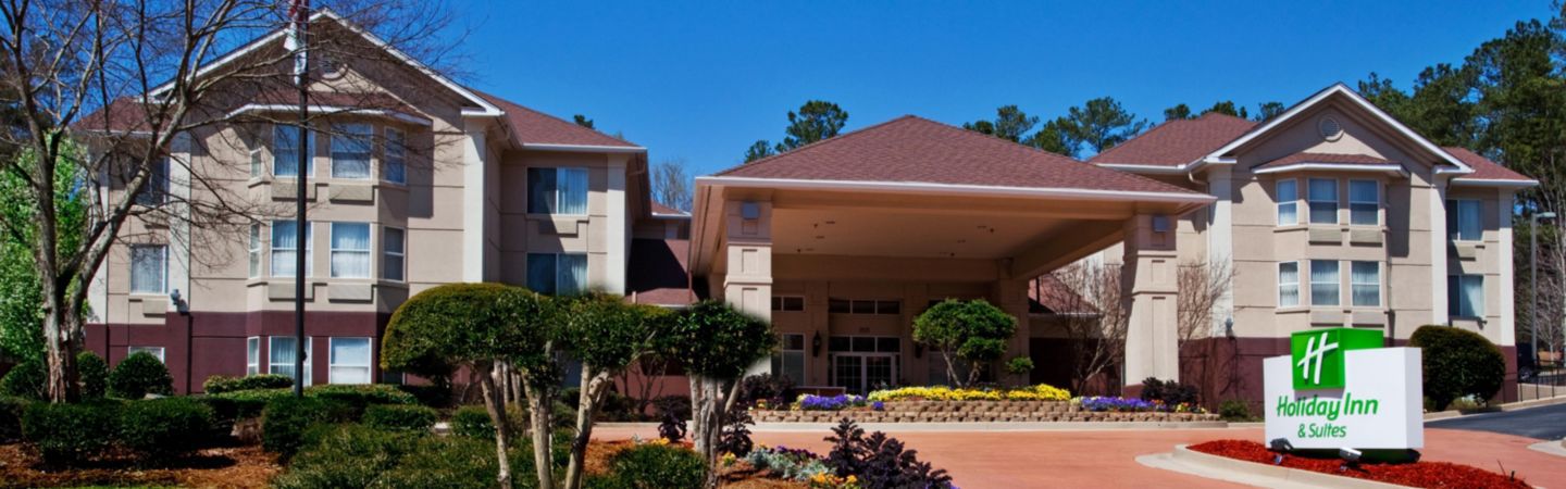 Photo of Holiday Inn Hotel & Suites Peachtree City, Peachtree City, GA