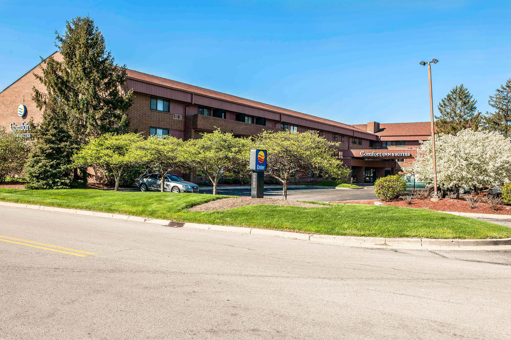 Photo of Comfort Inn & Suites North At The Pyramids, Indianapolis, IN