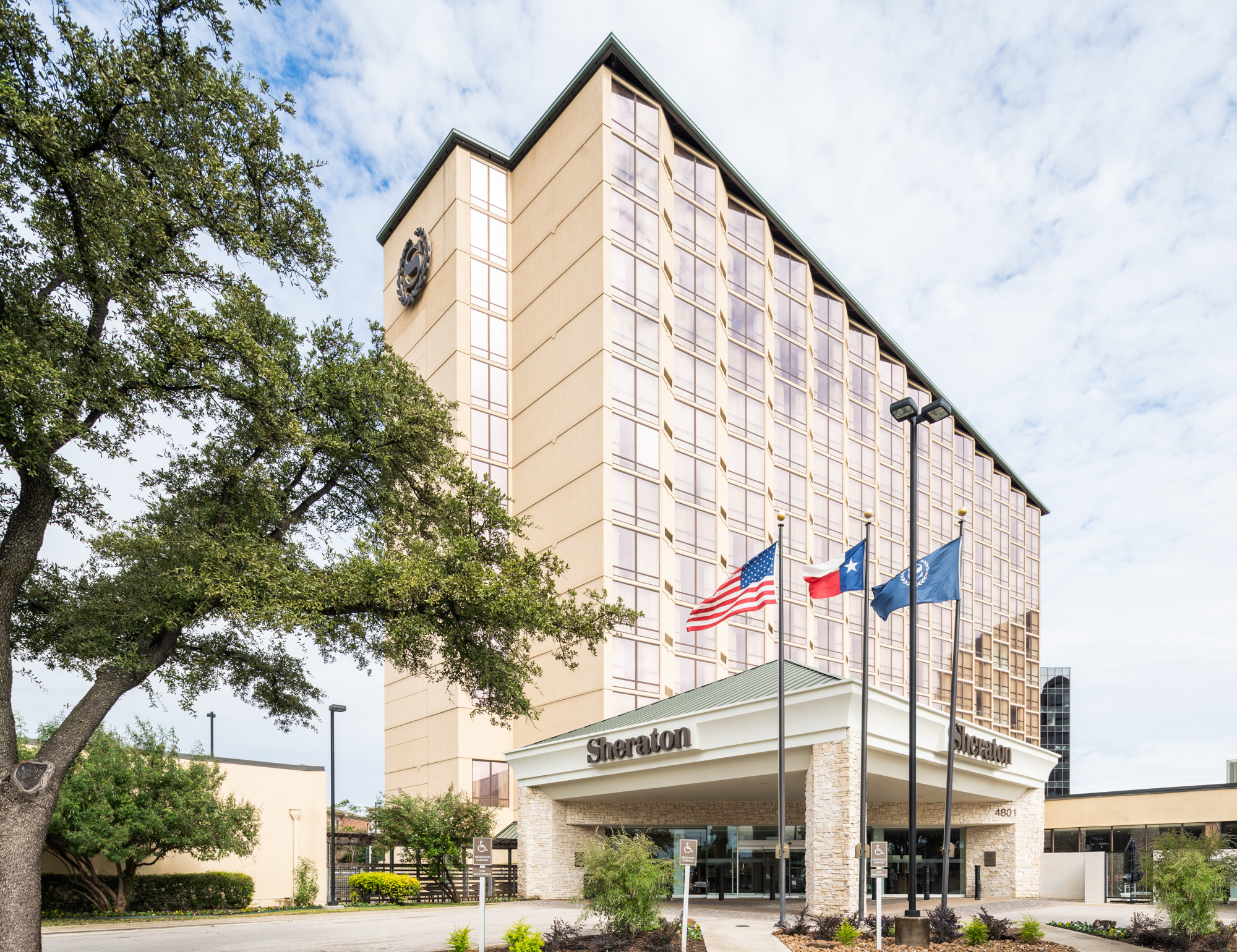 Photo of Sheraton Dallas Hotel by the Galleria, Dallas, TX