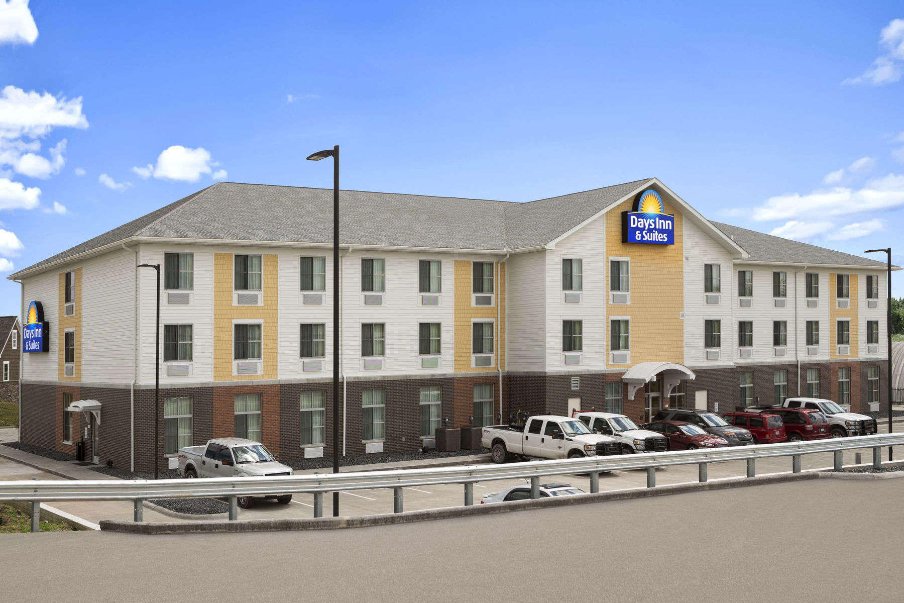 Photo of Days Inn & Suites Caldwell, Caldwell, OH