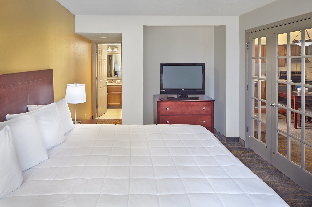 Photo of New Haven Village Suites, New Haven, CT