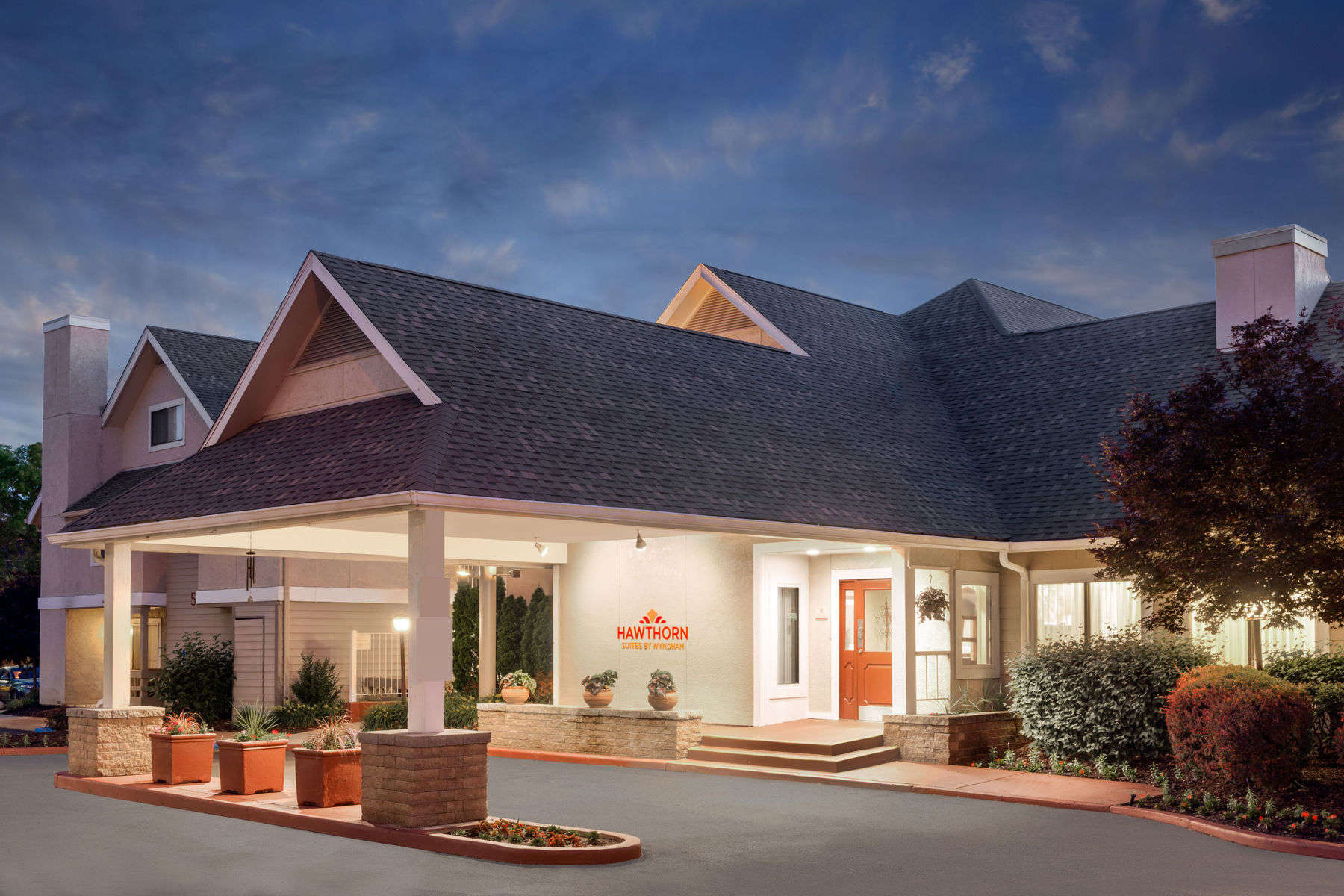 Photo of Hawthorn Suites by Wyndham St. Louis Westport Plaza, Saint Louis, MO