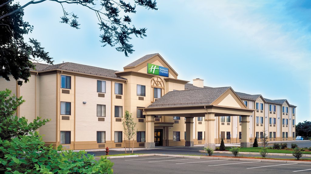 Photo of Holiday Inn Express Middletown/Newport, Middletown, RI
