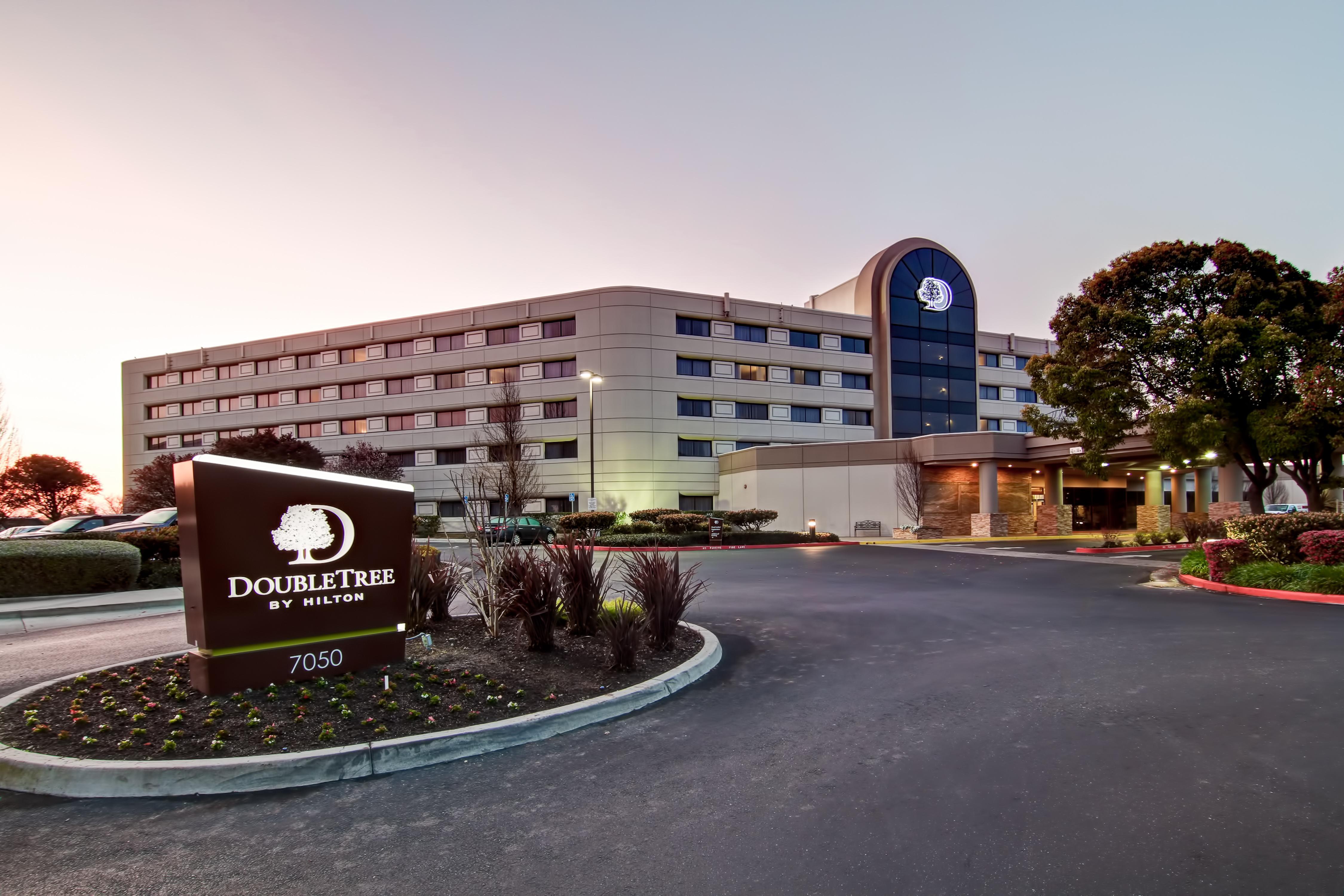 Photo of DoubleTree by Hilton Hotel Pleasanton at the Club, Pleasanton, CA