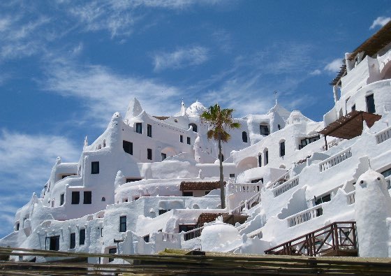 Photo of Oasis Collections - Punta del Este, Punta del Este, Uruguay