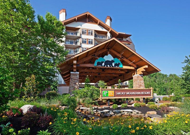 Photo of Smoky Mountain Resort, Gatlinburg, TN