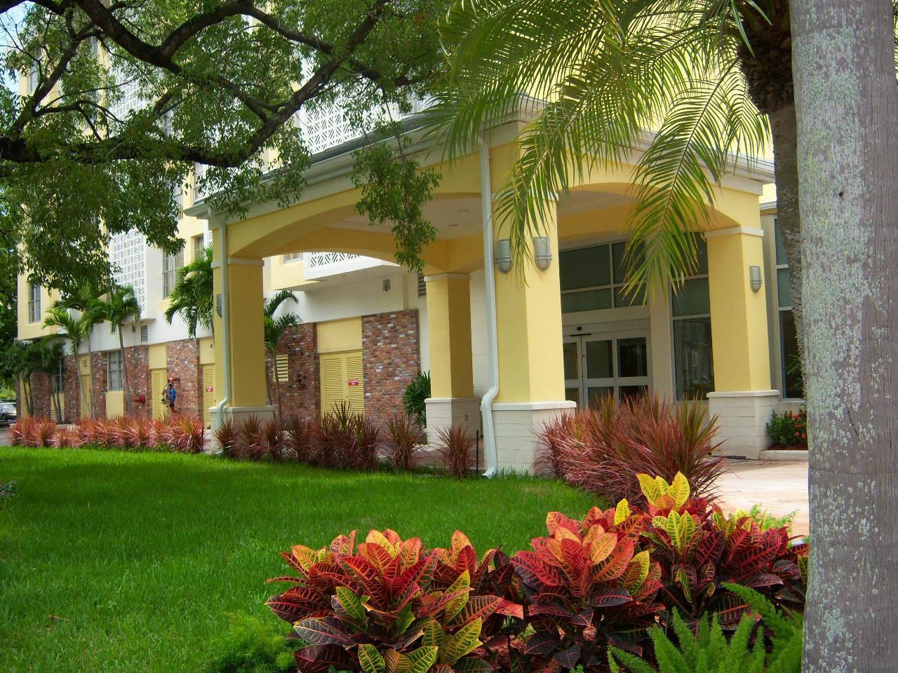Photo of Courtyard Miami Coral Gables, Coral Gables, FL