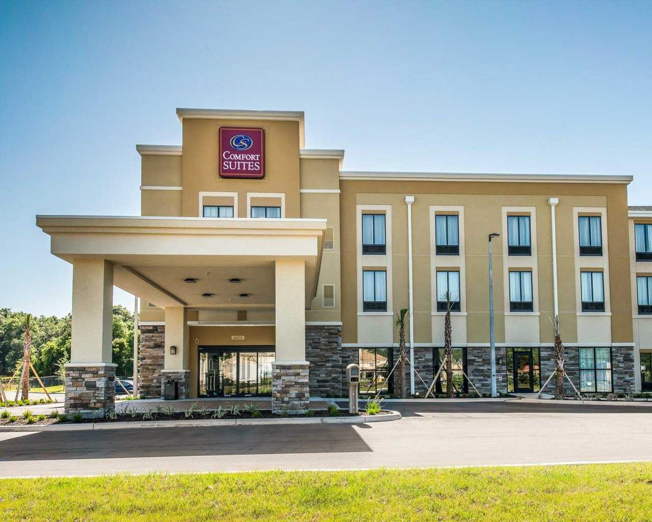 Photo of Comfort Suites near Rainbow Springs, Dunnellon, FL