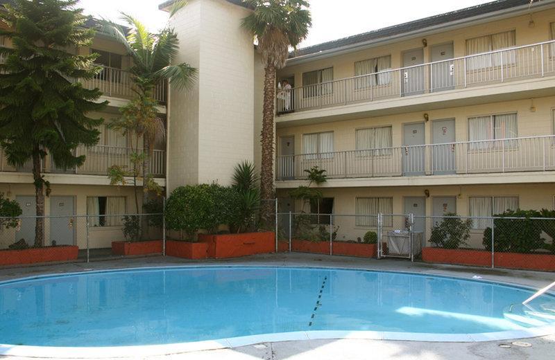 Photo of Heritage Inn Express Hayward, Hayward, CA