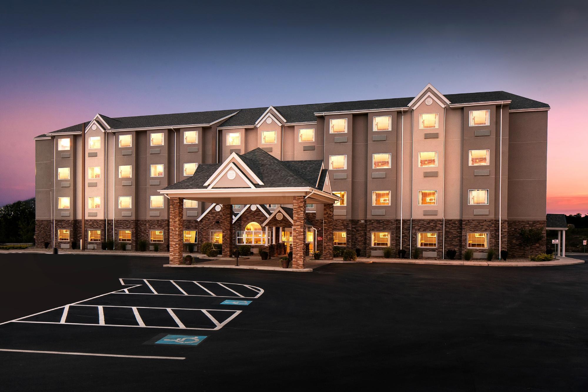 Photo of Microtel Inn & Suites by Wyndham St Clairsville, Saint Clairsville, OH