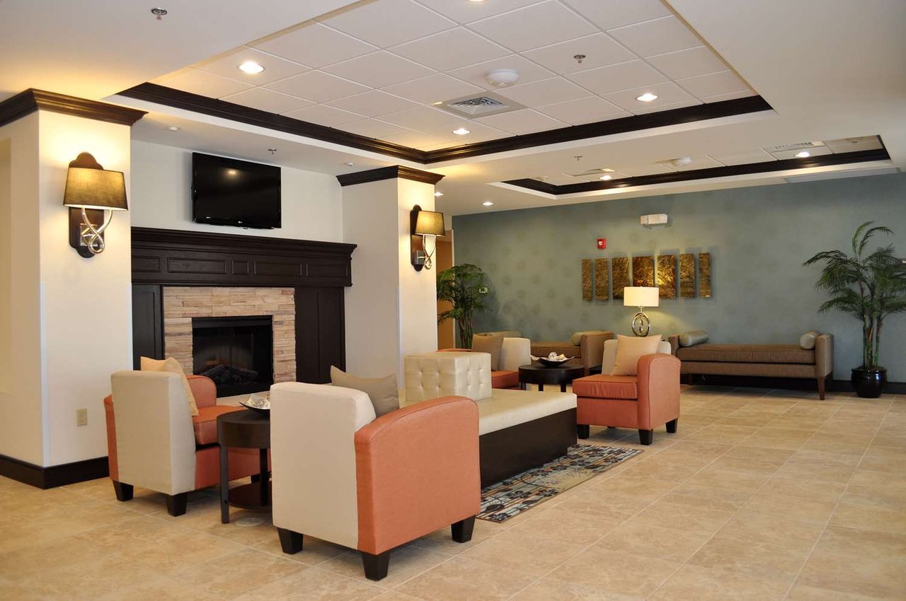 Photo of Homewood Suites Fort Wayne, Fort Wayne, IN