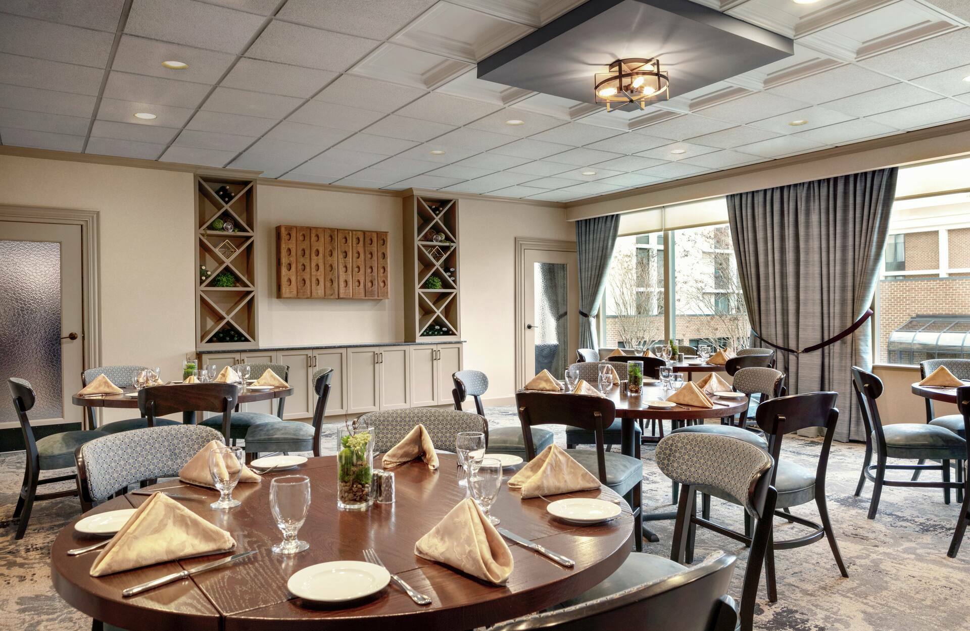 Photo of DoubleTree by Hilton McLean Tysons, Mc Lean, VA