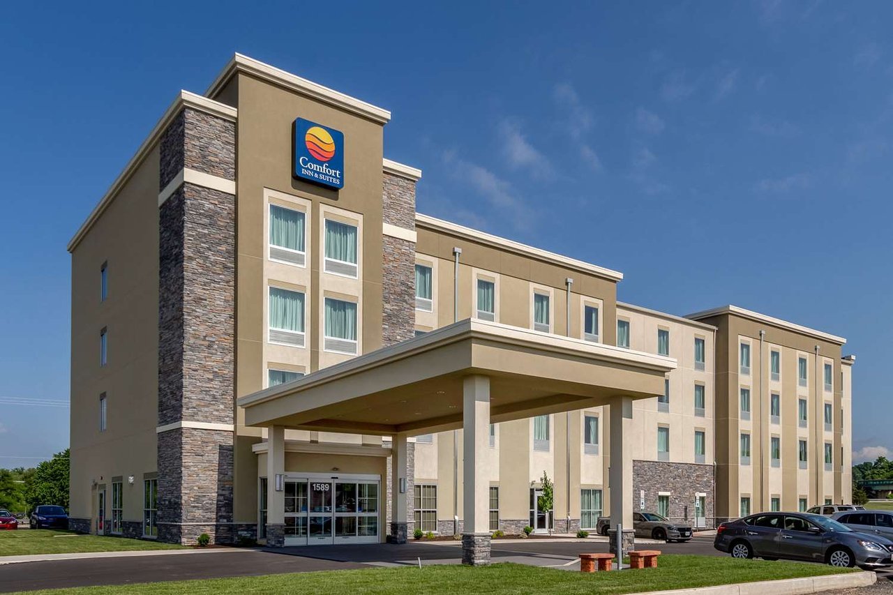 Photo of Comfort Inn & Suites Harrisburg Airport-Hershey South, Middletown, PA
