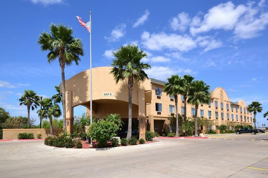 Photo of Best Western Casa Villa Suites, Harlingen, TX