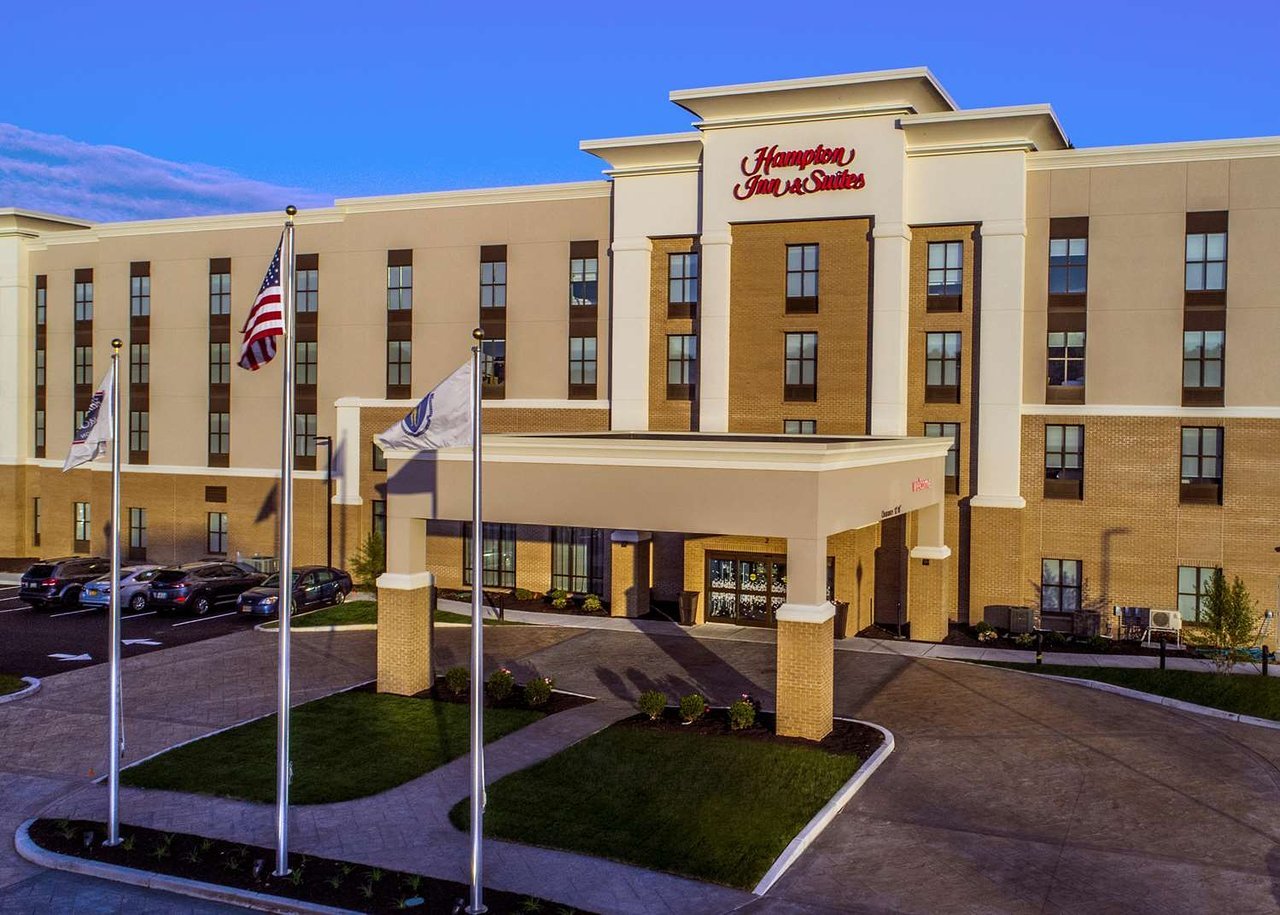 Photo of Hampton Inn & Suites Foxborough, Foxboro, MA