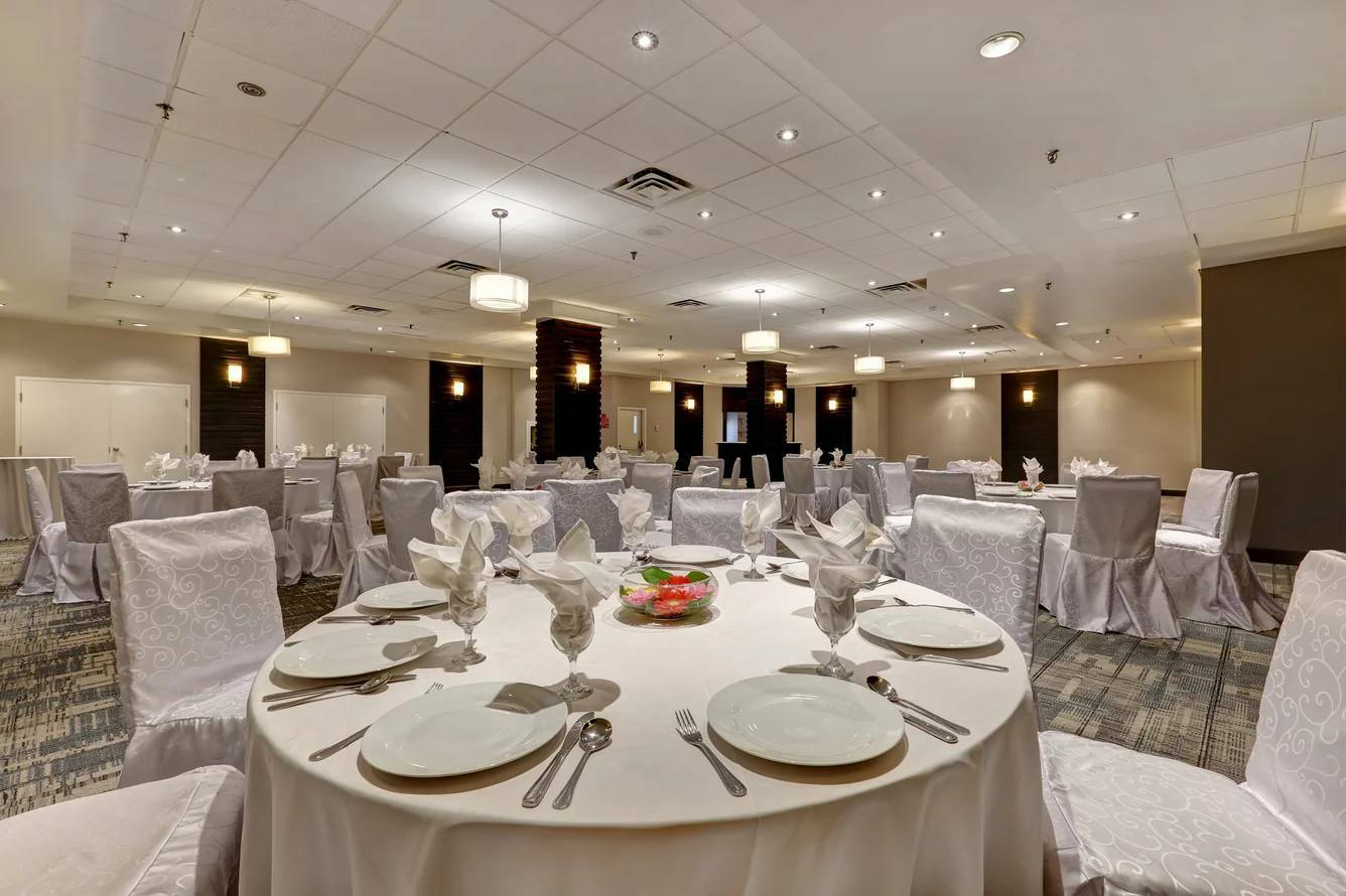 Photo of Four Points by Sheraton Toronto Mississauga, MIssissauga, ON, Canada