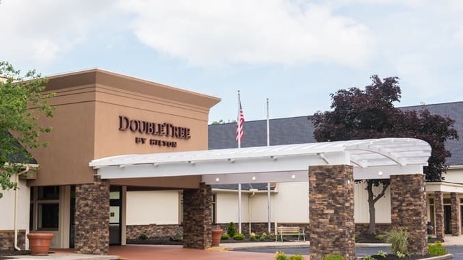 Photo of DoubleTree by Hilton Hotel Cleveland - Westlake, Westlake, OH