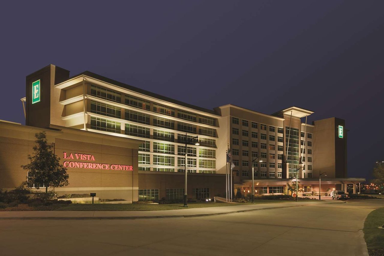 Photo of Embassy Suites by Hilton Omaha La Vista Hotel & Conference Center, La Vista, NE