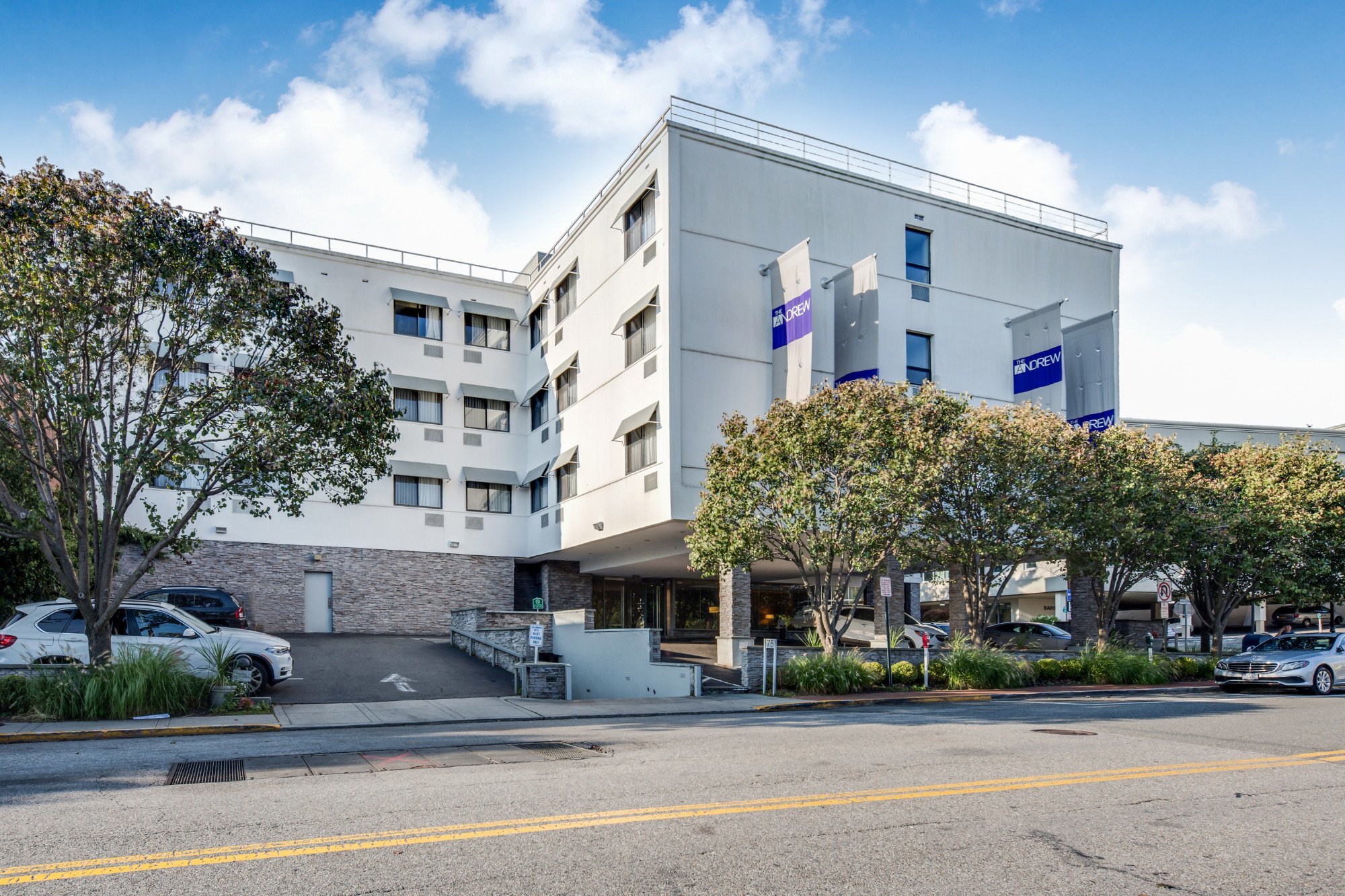 Photo of The Andrew Hotel, Great Neck, NY