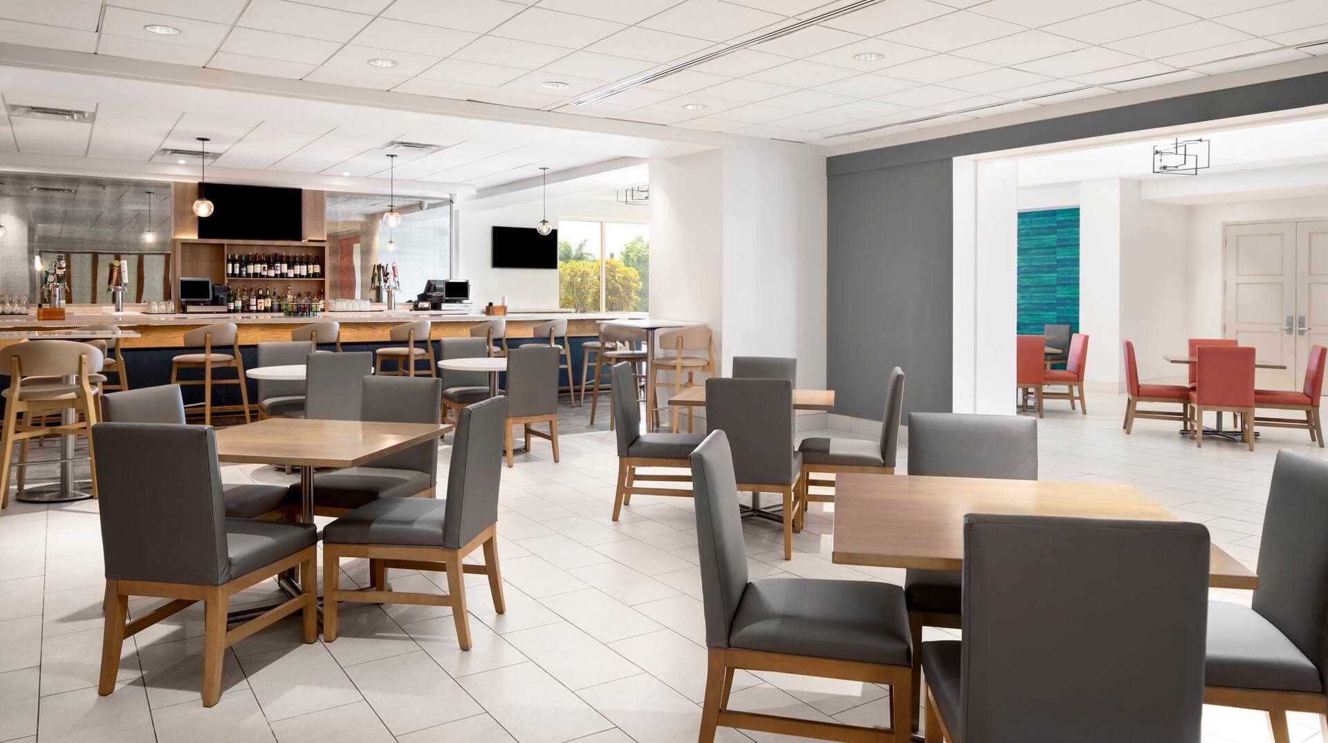 Photo of Embassy Suites by Hilton Tampa Airport Westshore, Tampa, FL