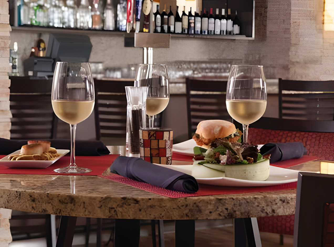 Photo of Embassy Suites by Hilton Nashville Airport, Nashville, TN