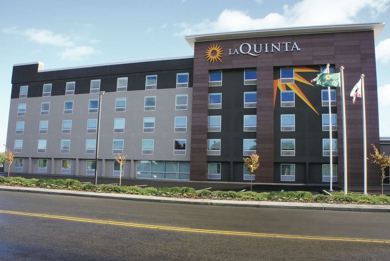 Photo of La Quinta Inn & Suites by Wyndham Madera, Madera, CA
