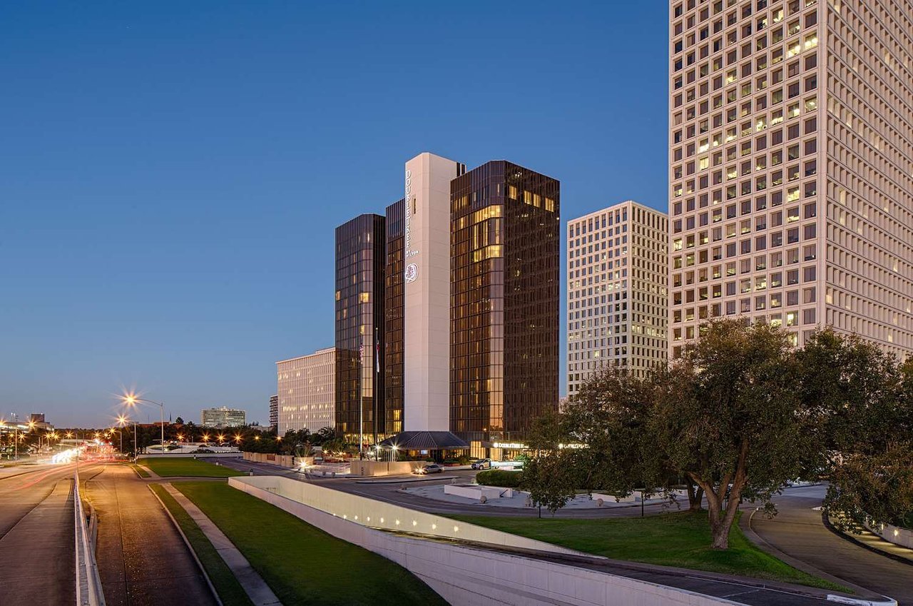 Photo of DoubleTree by Hilton Hotel Houston - Greenway Plaza, Houston, TX