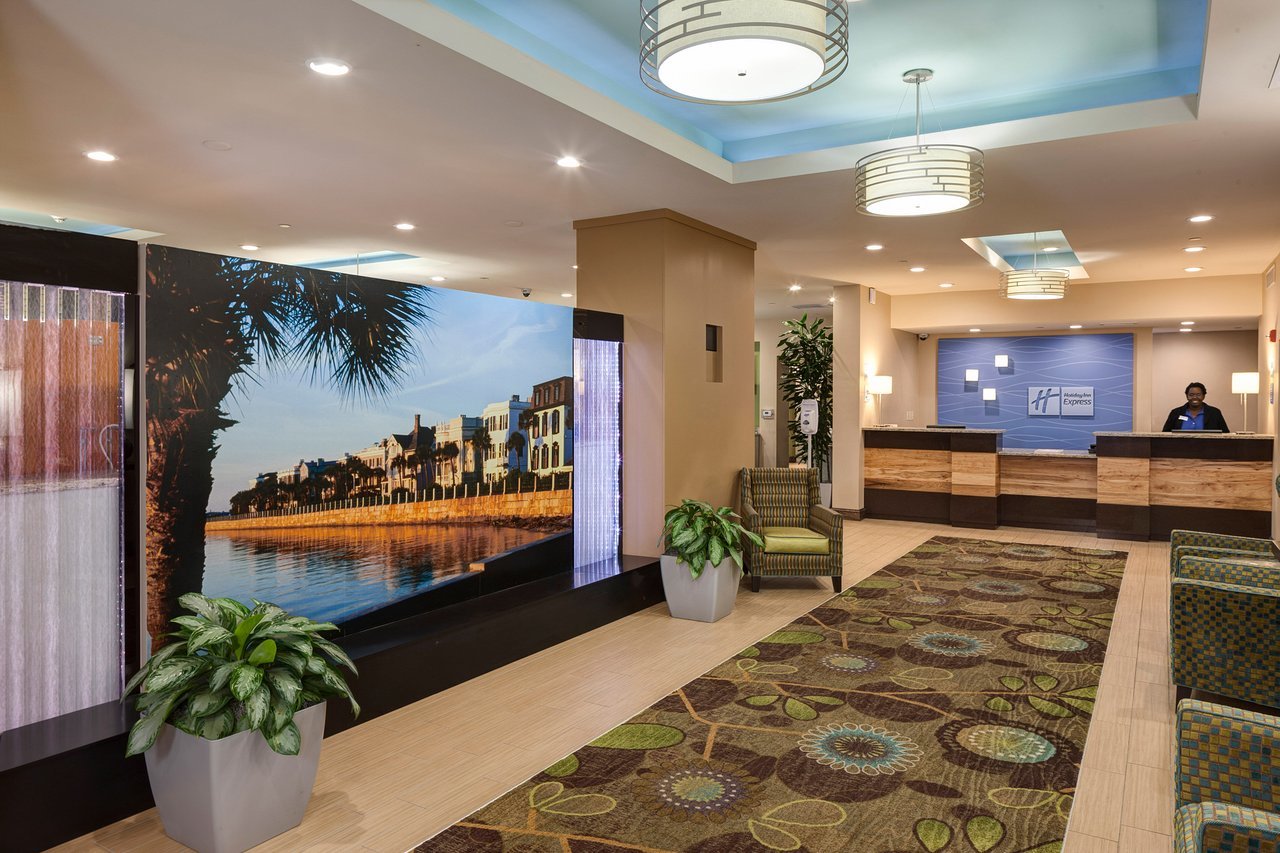 Photo of Holiday Inn Express Charleston Downtown - Medical Area, Charleston, SC