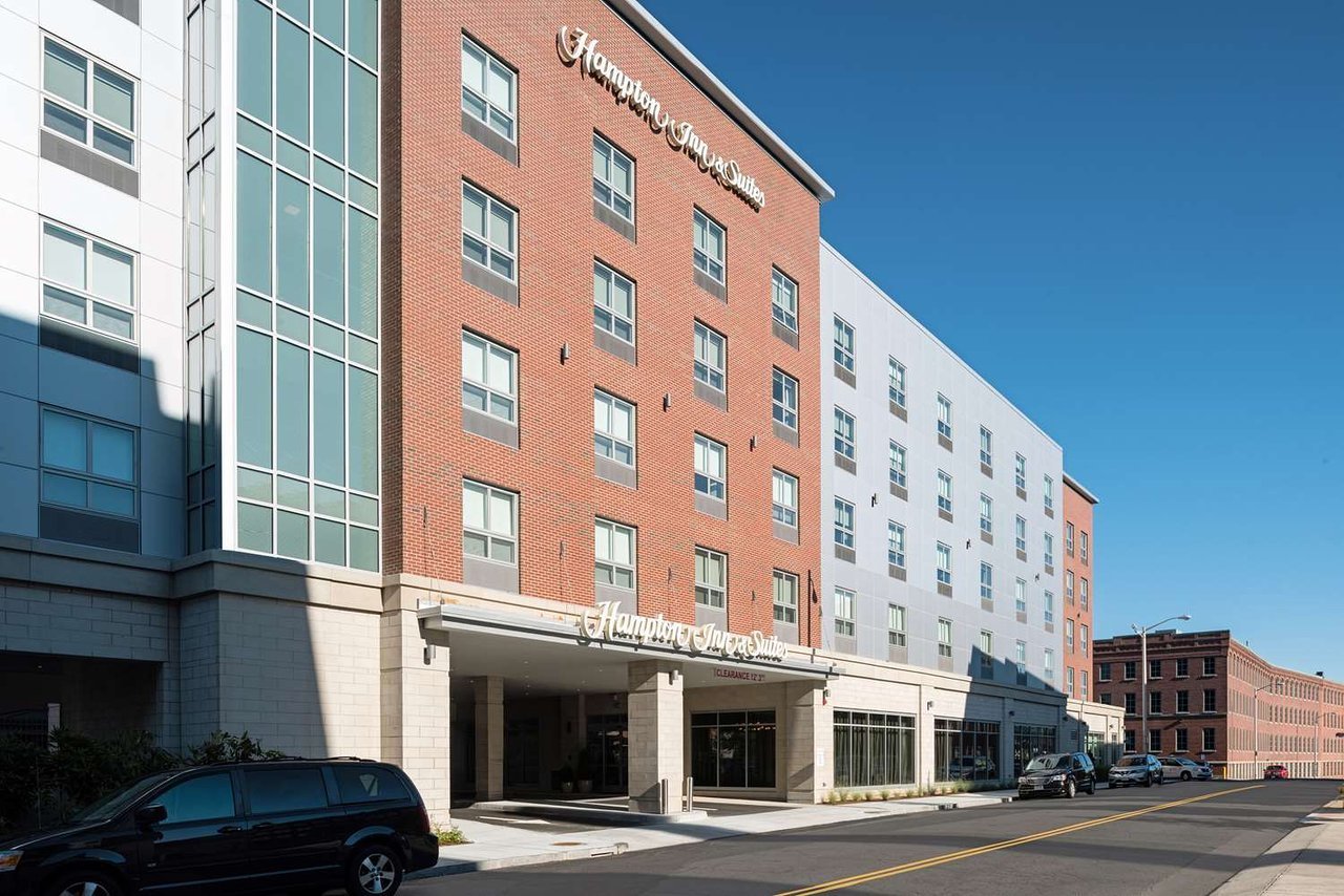 Photo of Hampton Inn & Suites Worcester, Worcester, MA