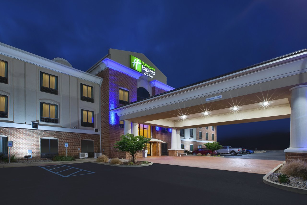 Photo of Holiday Inn Express & Suites Niles (MI), Niles, MI