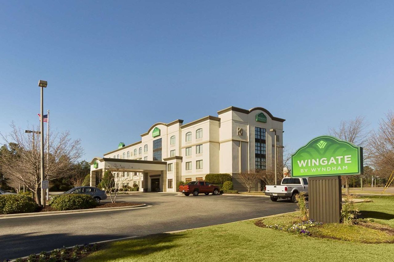 Photo of Wingate by Wyndham Fayetteville/Fort Bragg, Fayetteville, NC