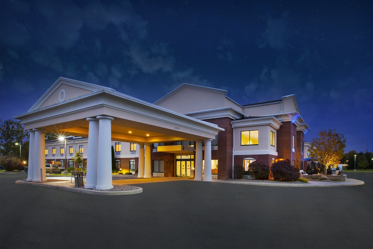 Photo of Holiday Inn Express & Suites Rochester-Victor, Victor, NY
