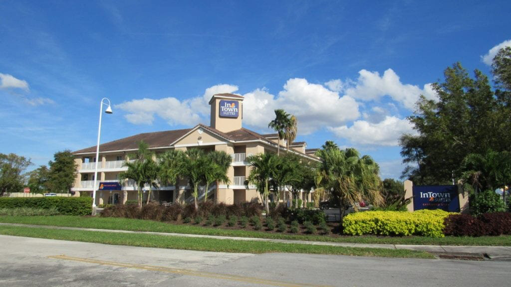 Photo of InTown Suites Fort Lauderdale, Tamarac, FL
