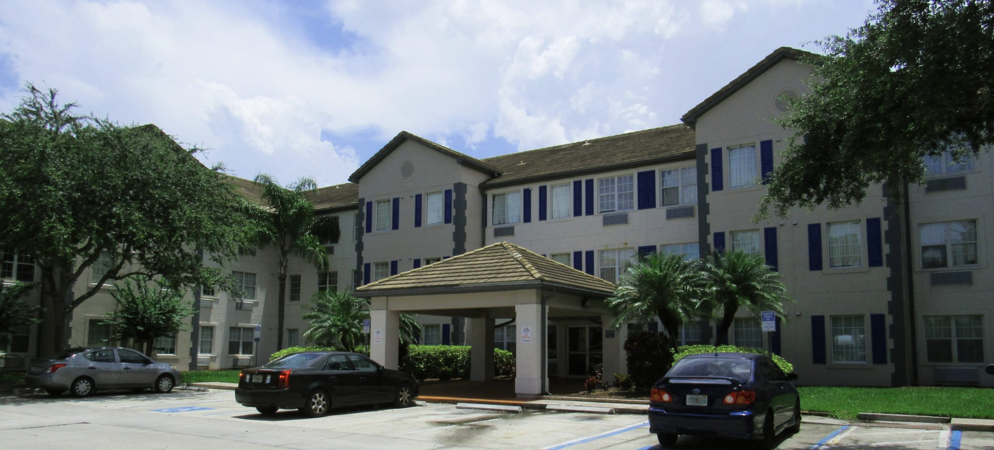 Photo of InTown Suites Orlando Turnpike, Orlando, FL