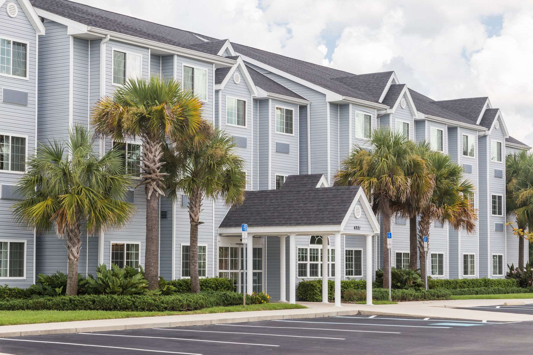 Photo of Microtel Inn & Suites by Wyndham Weeki Wachee, Spring Hill, FL